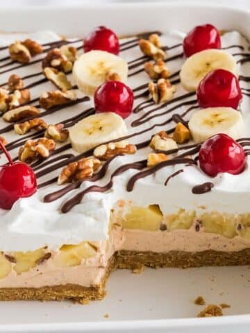 Banana Split Cake Recipe