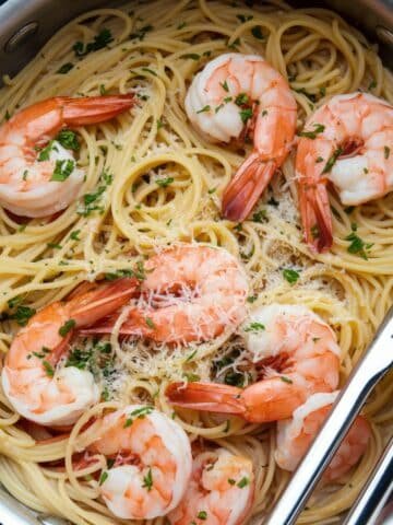 Easy Garlic Butter Shrimp and Pasta